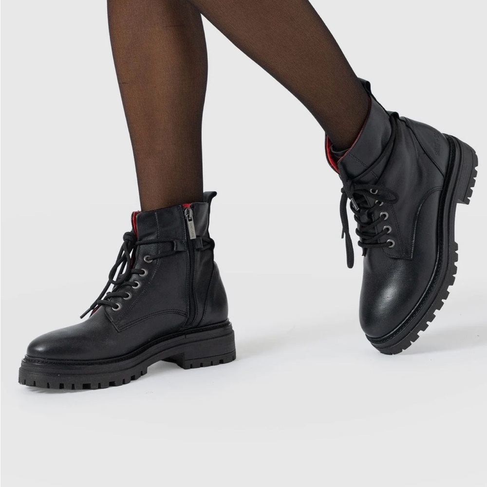 Saint + Sofia Noho Black Leather Women’s Boots, 7